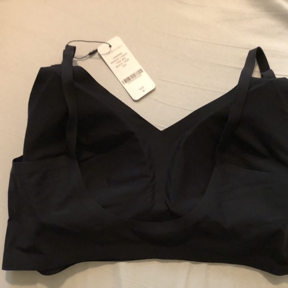 Understance No-Bra U-Back Tank Bra - Picture 2 of 2